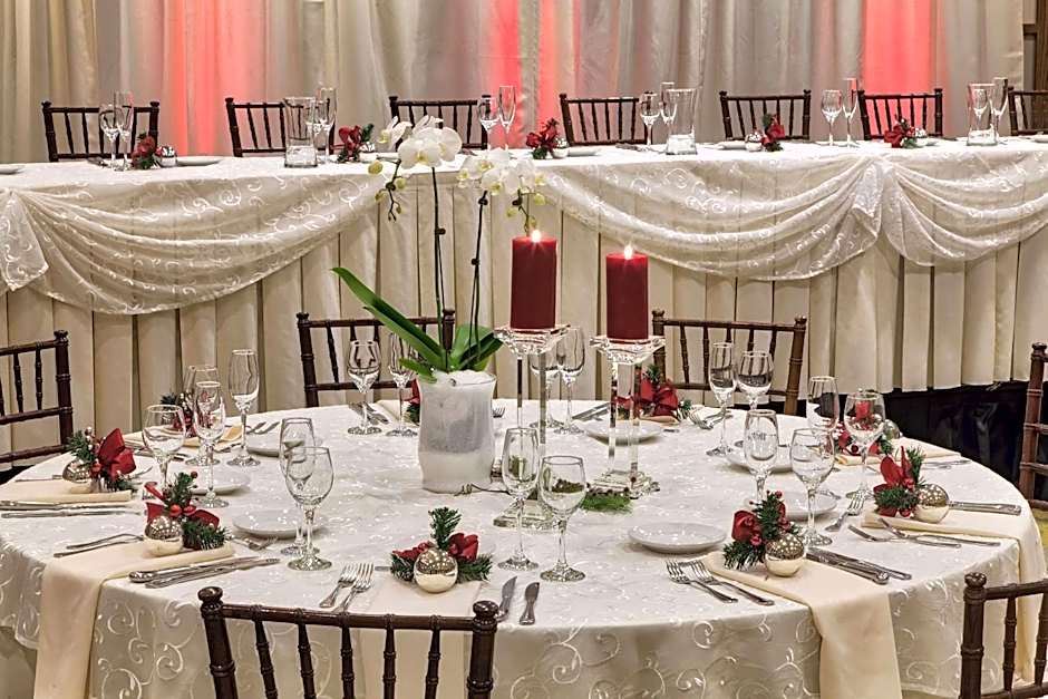 DoubleTree By Hilton Libertyville Mundelein