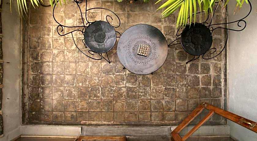 Mount Lodge Boutique Hotel