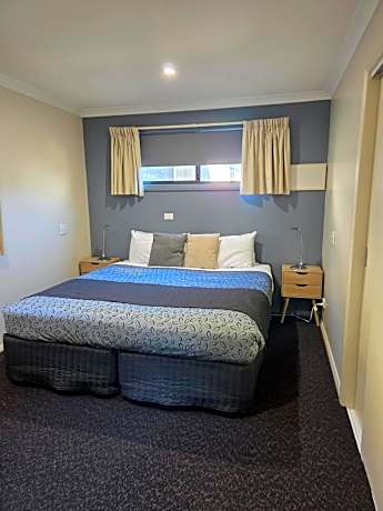 One-Bedroom Chalet - Disability Access