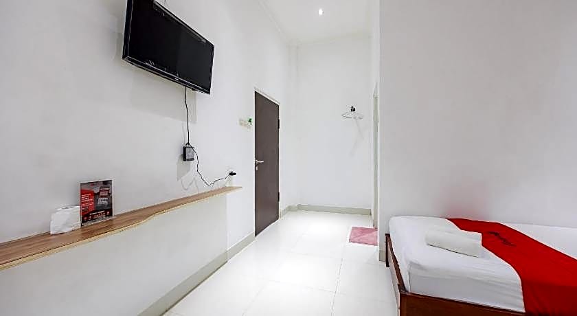 Florent Guest House