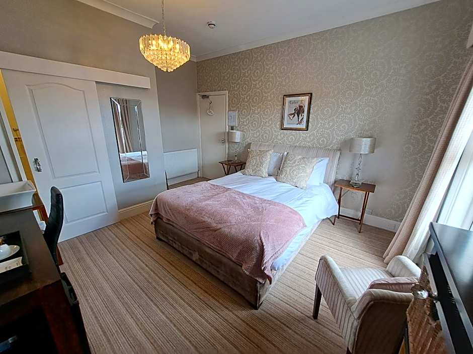 The Ambassador Townhouse