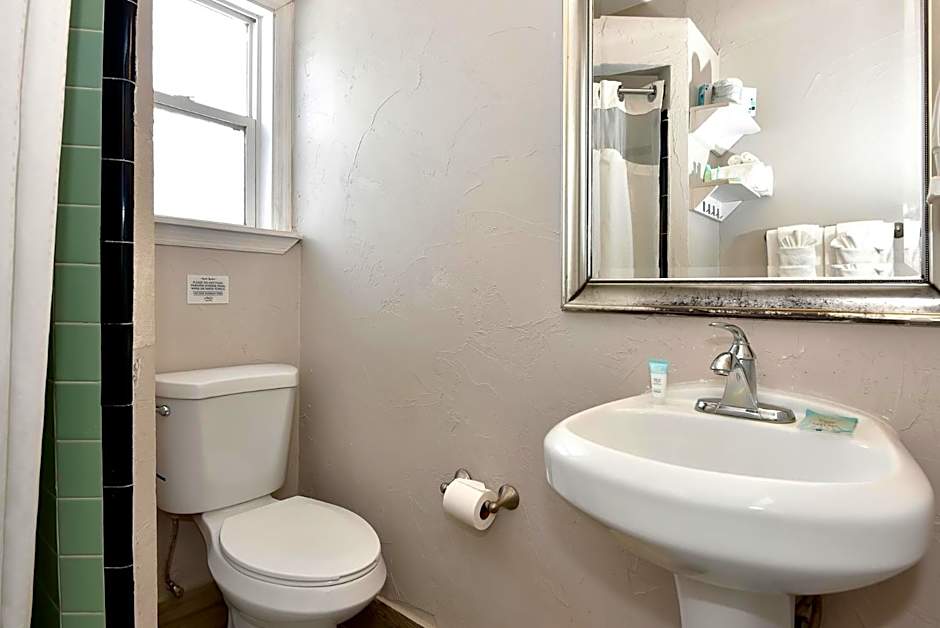 Photo 1 of 1 of 2 Bedroom Suite, Garden View