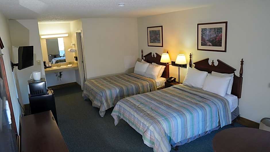 Skyline Lodge