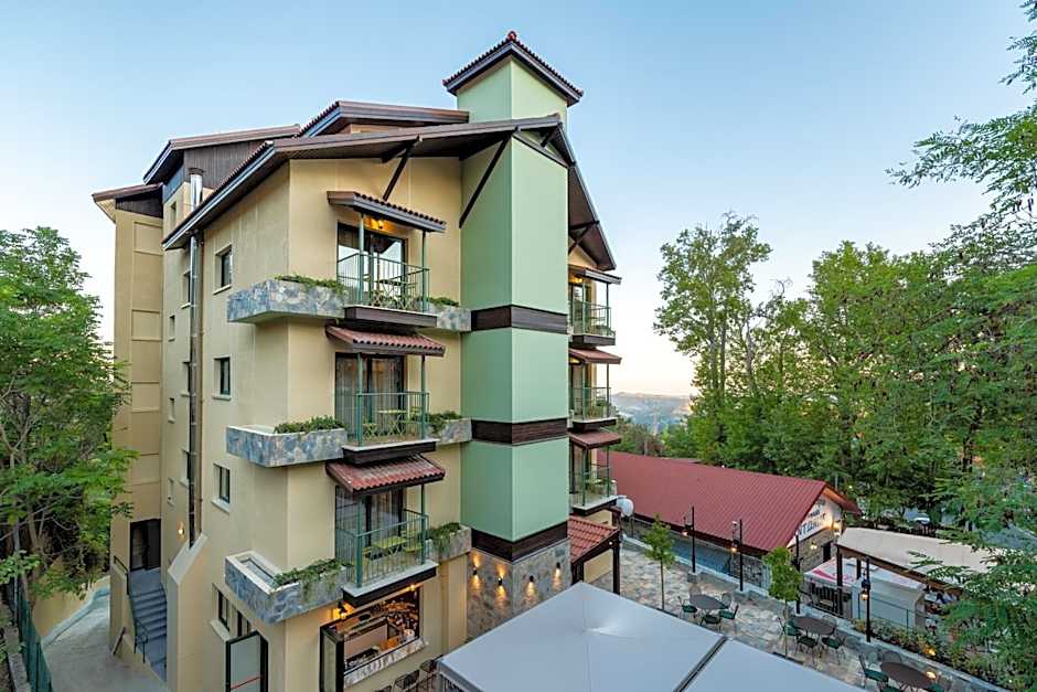 Petit Palais Platres Boutique Hotel