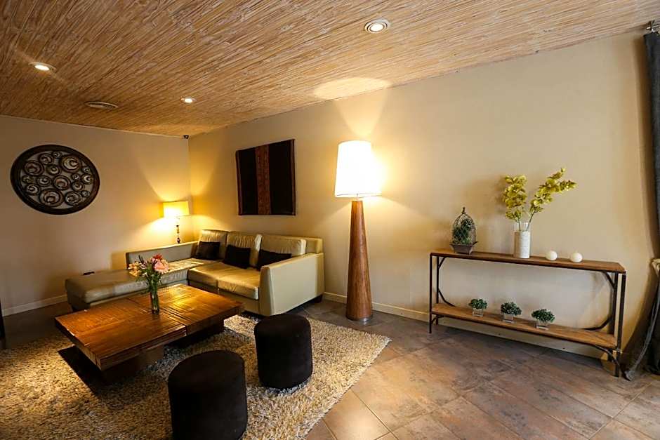 Hotel Bahia Redonda