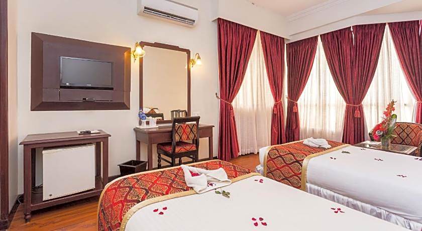 The Windsor Castle and Lake Village Ayurvedic Resort