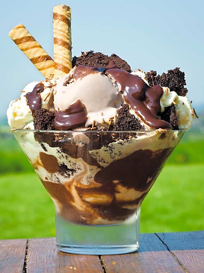 Norfolk Arms Hotel, Ringinglow