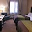 Comfort Inn & Suites Lakeside