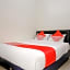 OYO 2798 Semeru Residence Syariah