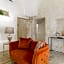 Chesterfield Design Apartment by Wonderful Italy