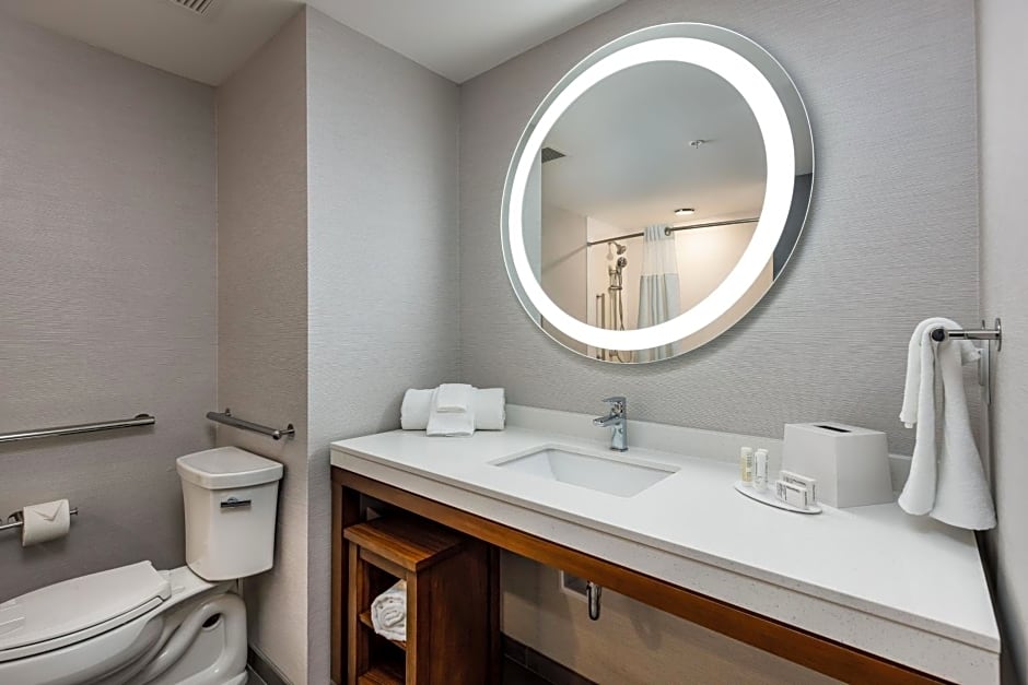 Courtyard by Marriott Pensacola I-10 West