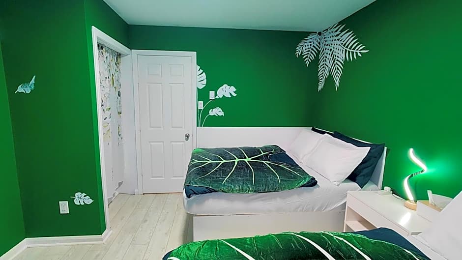 Fresh & Bright Private Suite