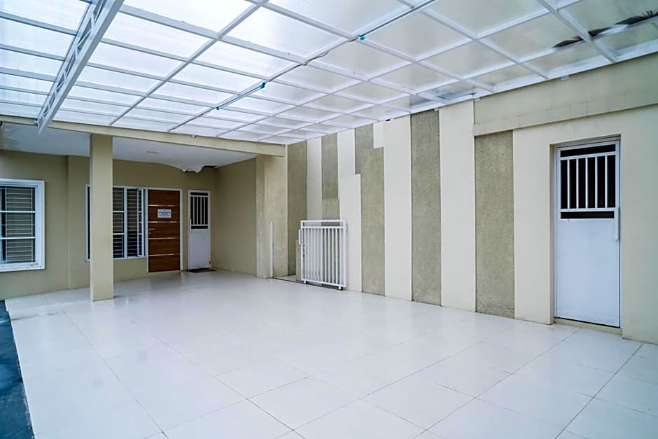 KoolKost Syariah near Jl Pajajaran Bogor – Bogor, 