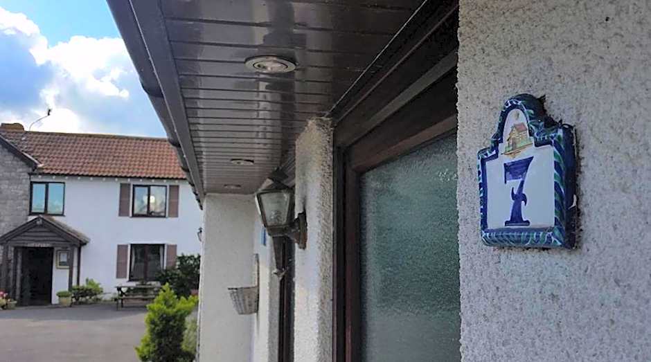 Miltons Country Lodge