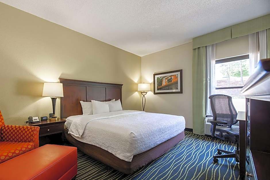 Hampton Inn By Hilton Columbia I-26/Harbison Blvd.