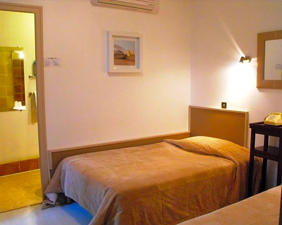 LOGIS HOTEL LES CAPUCINS