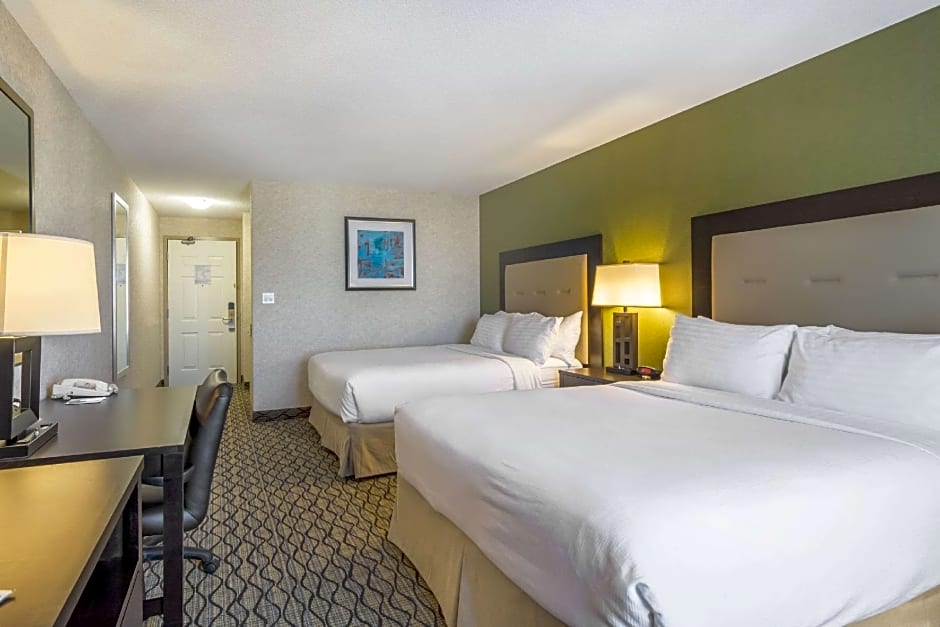 Clarion Hotel & Conference Center Sherwood Park