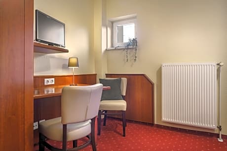 Double queen size bed