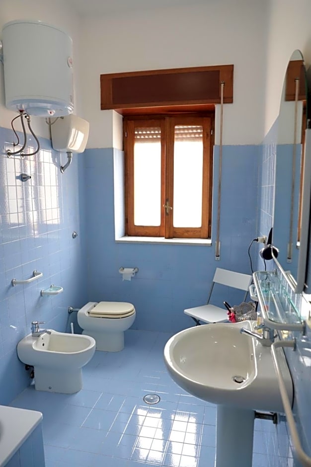 B&B LA CASA DEI FIORI