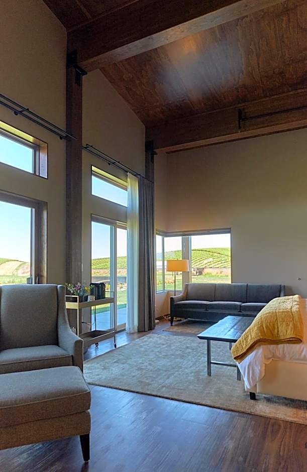 Photo 1 of 14 of Superior Suite