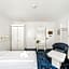 Self-Check-In Hotel Adlon