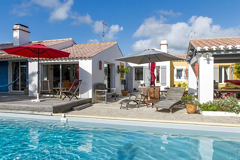 Les Yeux Bleus Bed & Breakfast