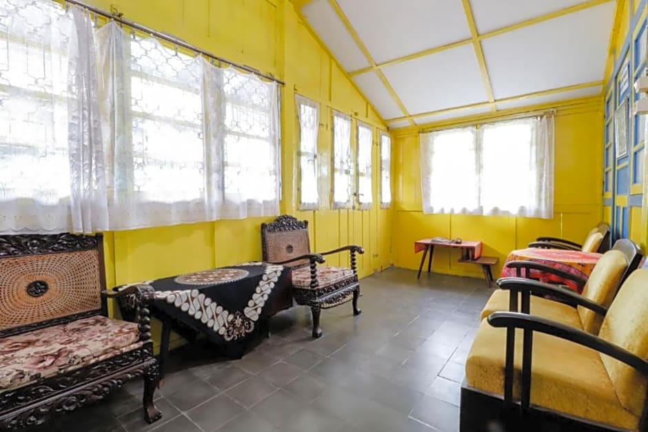 Homestay Ndalem Soewondo by ZUZU