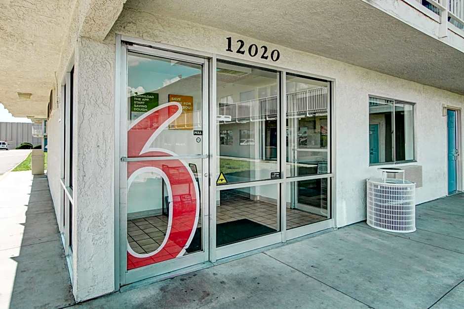 Motel 6-Denver, CO - Airport