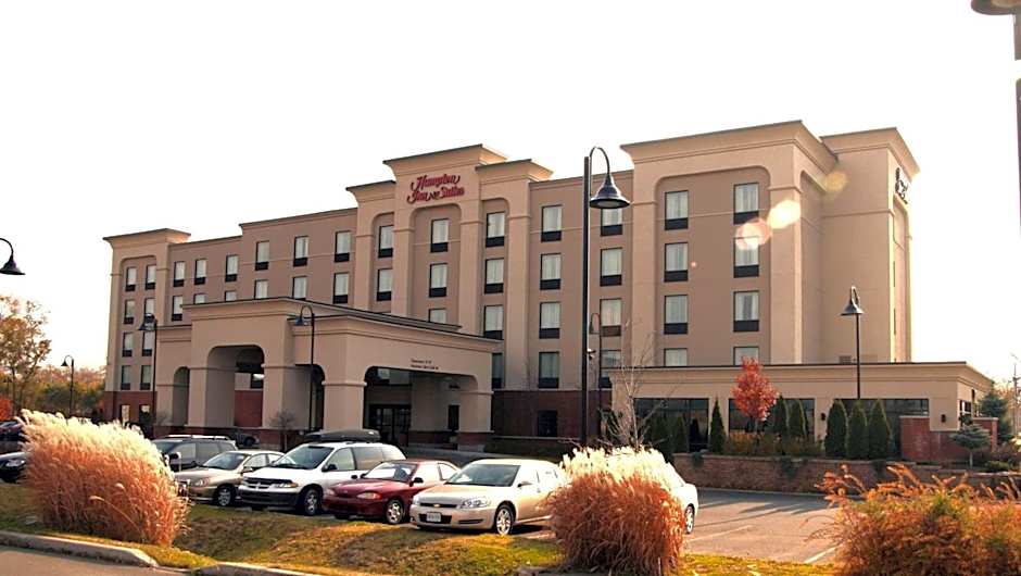 Hampton Inn By Hilton & Suites Laval Quebec Canada