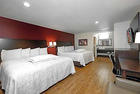 Premium Queen Room with Two Queen Beds Smoke Free