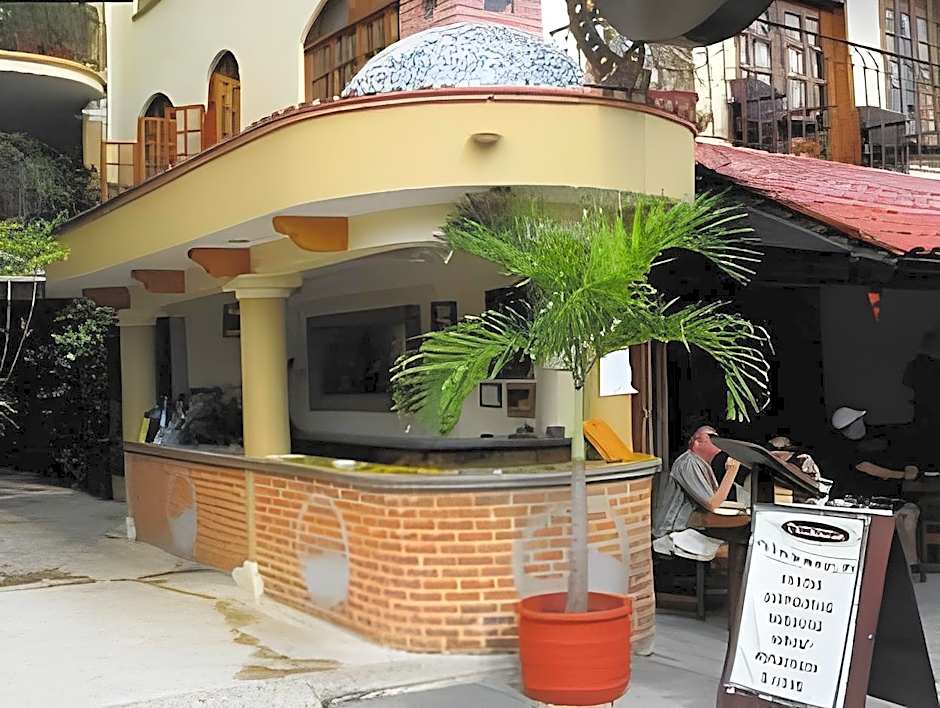 El Cielo Hotel