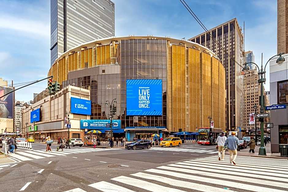 West 30th Street Guest House