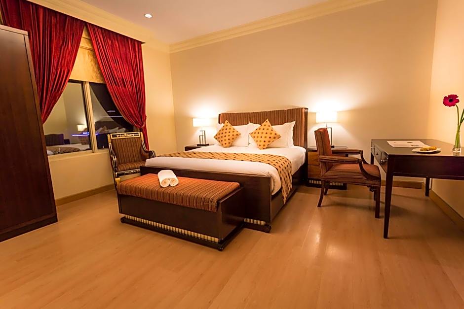 Al Safir Tower - Residence