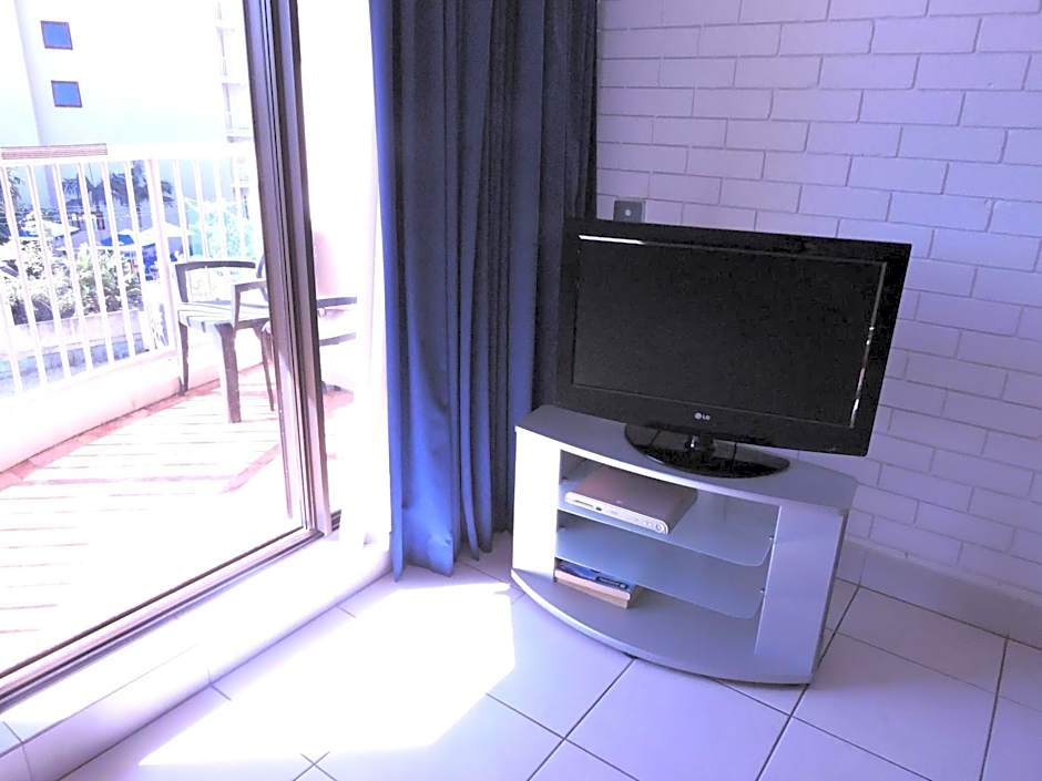 Broadbeach Travel Inn Apartments