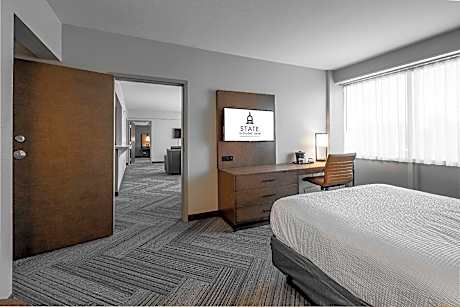 1 King Bed Presidential Suite Non-Smoking
