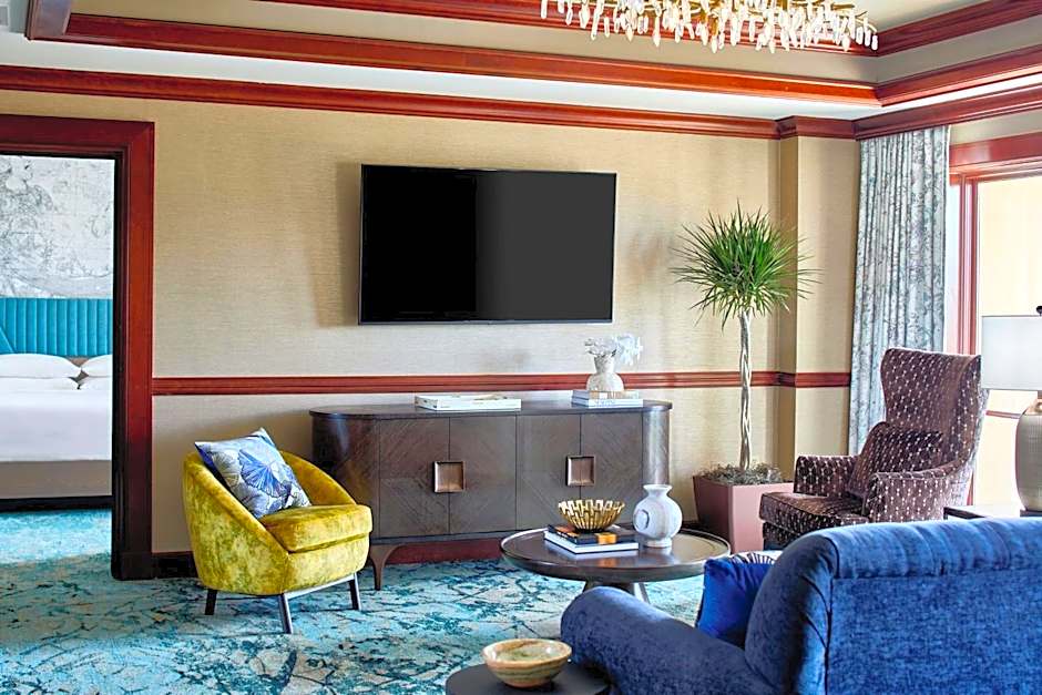 Renaissance Shoals Resort & Spa