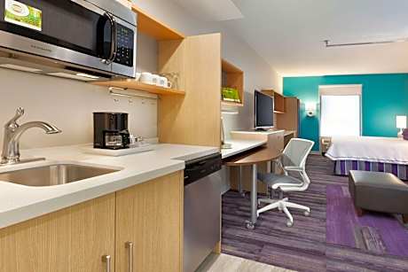 King Studio Suite - Non-Smoking