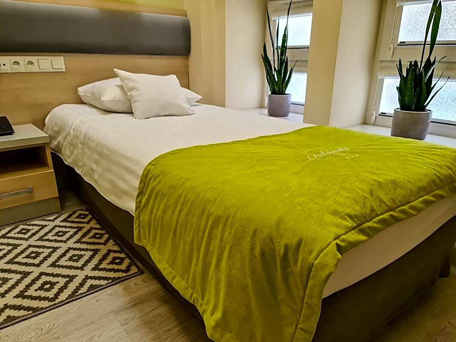 Antonińska Hotel & Apartamenty