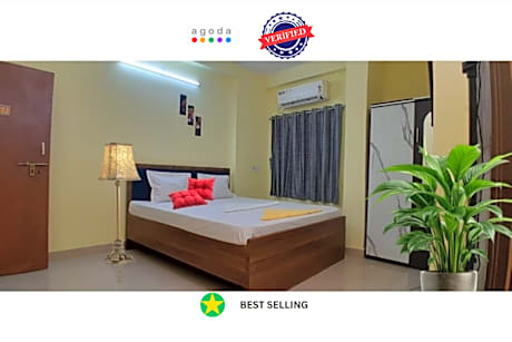 Goroomgo The Grand Inn Ruby Kolkata