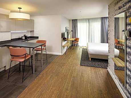 Studio Twin Room