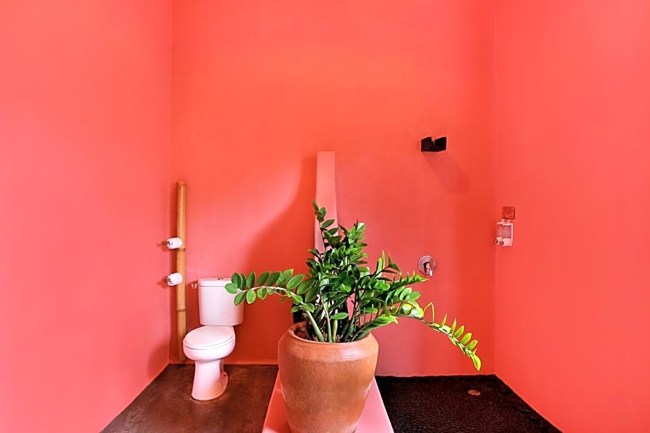 Pinkcoco Bali Hotel - Adults Only