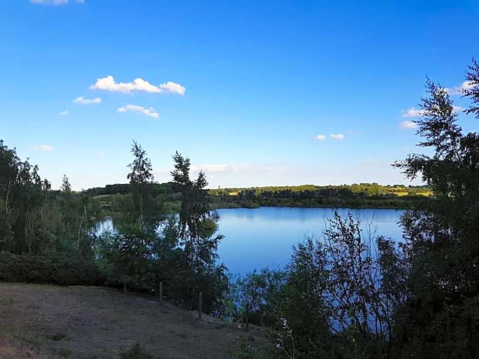 Plumptons Farm Holiday Lodges