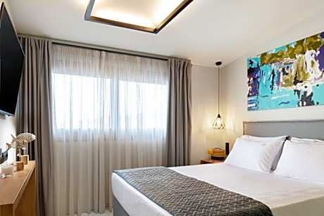 One Bedroom Junior Suite Sea View