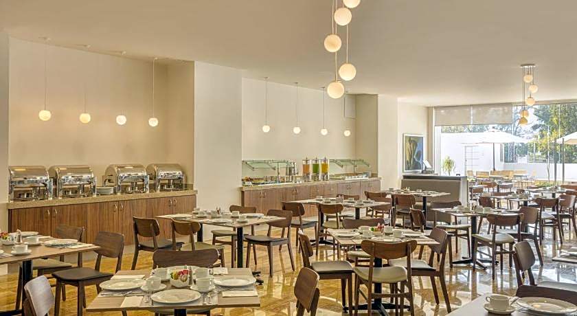 Fiesta Inn Guadalajara Periferico Poniente