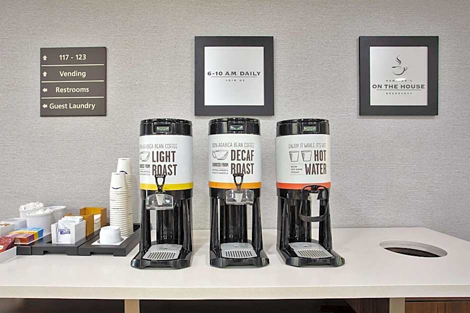 Hampton Inn By Hilton And Suites Tampa East - Casino Area