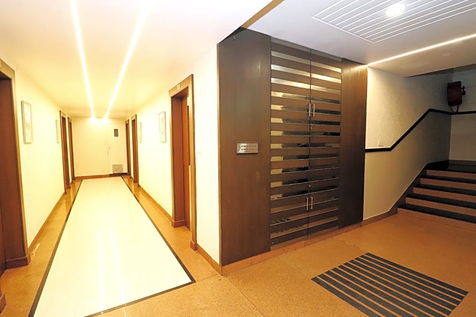 HOTEL RAJHANS REGENT, BHOPAL