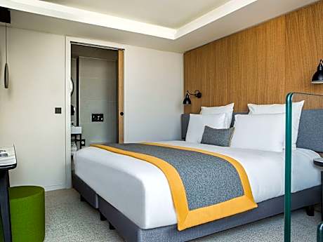 Privilege Room with 1 large bed