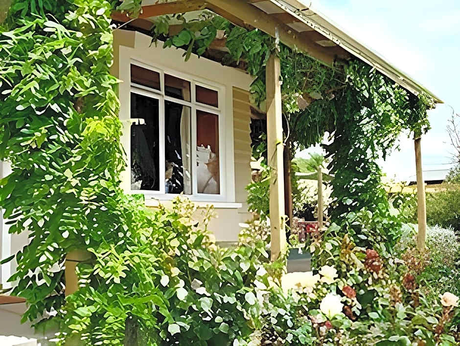 Olde Mill House Bed & Breakfast and Cycle Hire