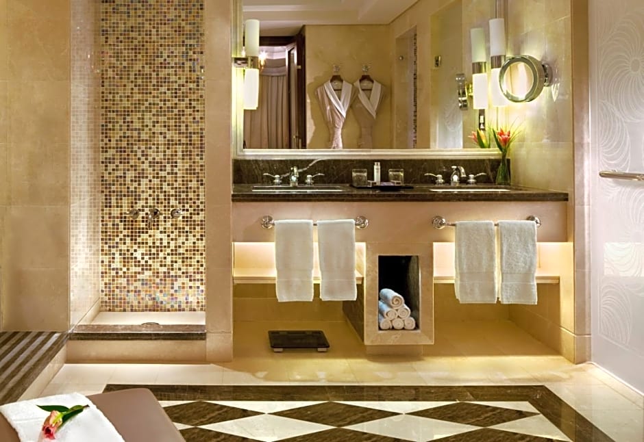 Raffles Makkah Palace