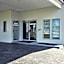 budgetel Inn & Suites